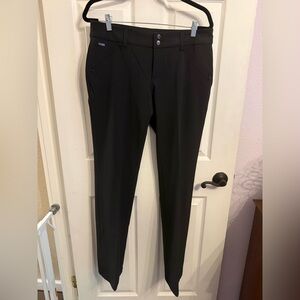 Women’s Lolë black nylon travel pants. Size 10.